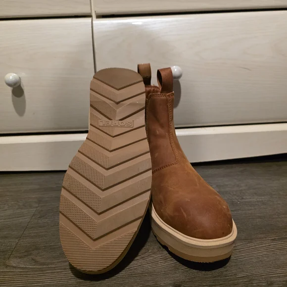 Sorel Brown Leather Chelsea Boots - Picture 4 of 5